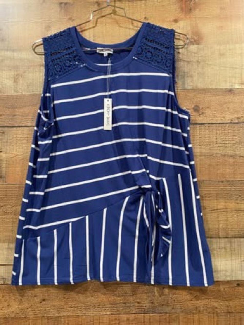 Navy Striped Tie-Side Crochet Shoulder Tank Top by Thyme + Honey Size XL